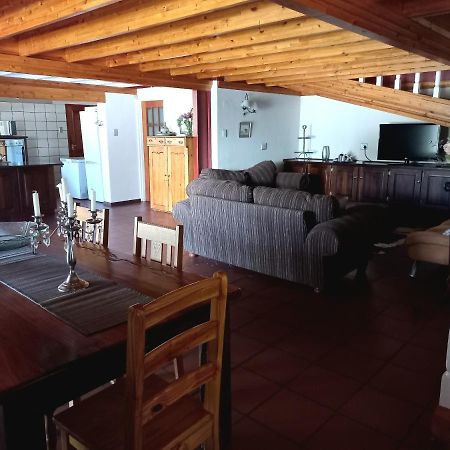 Ikaia River Lodge Keimoes ภายนอก รูปภาพ